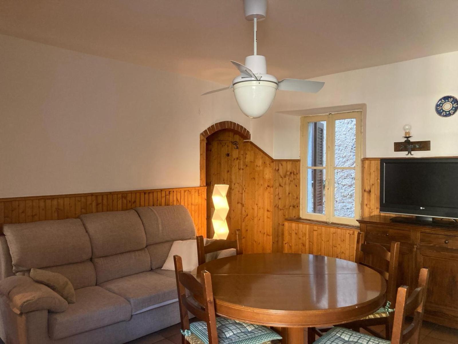 Casa Riva Bianca Lierna Βίλα Εξωτερικό φωτογραφία